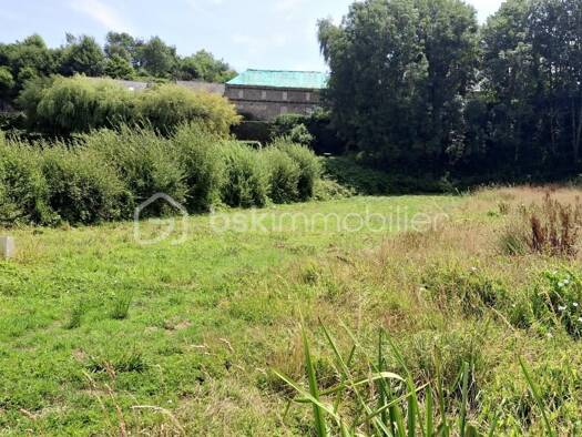 Terrain constructible viabilisé à vendre 44 000 € 647 m² de terrain Le Juch 29100