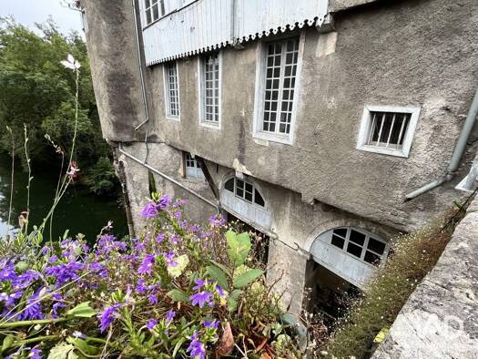 Boutique à vendre 60 000 € 2 pièces 169 m² de surface de vente Sainte Croix Oloron-Sainte-Marie 64400