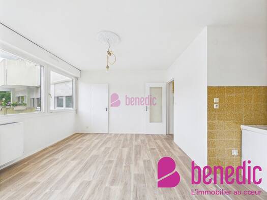 Appartement à vendre 34 000 € 2 pièces 1 chambre 43 m² Étage 1/4 La Carriere Saint-Avold 57500