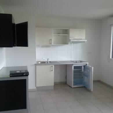 Appartement à louer - Neuf 670 € 2 pièces 1 chambre 46 m² 1er étage Nord Beauzelle 31700