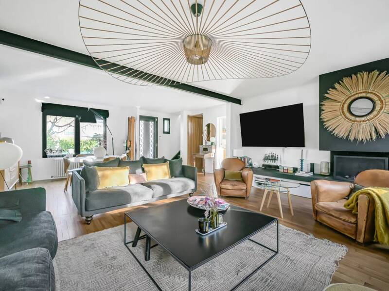 Maison à vendre, 176m², SURESNES