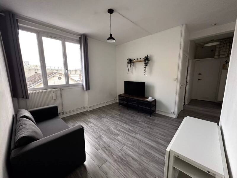 Maison à louer, 38m², IVRY SUR SEINE