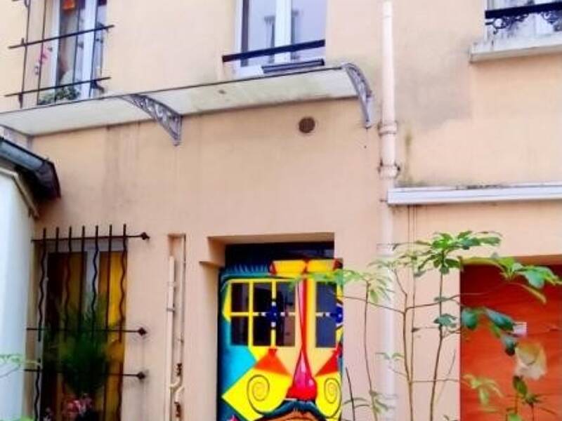 Maison à louer, 19m², PARIS 18E