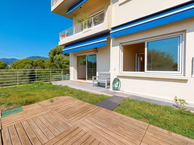 Maison à louer, 119m², NICE