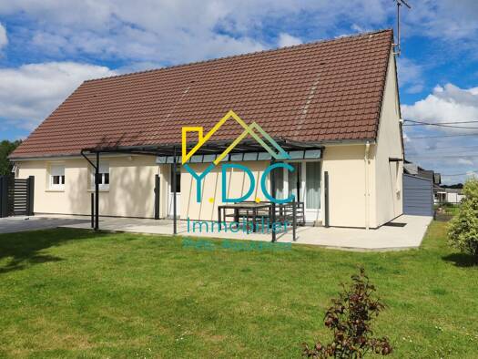 Maison de plain-pied à vendre 245 000 € 4 pièces 3 chambres 101 m² 750 m² de terrain Val-de-Saâne 76890