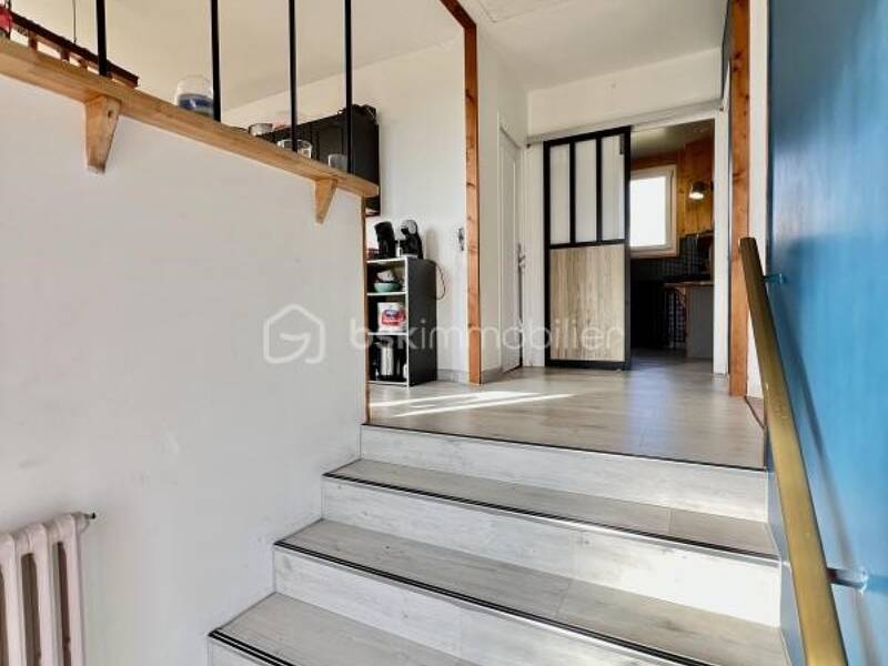Maison à vendre, 77m², LAROCHE SAINT CYDROINE