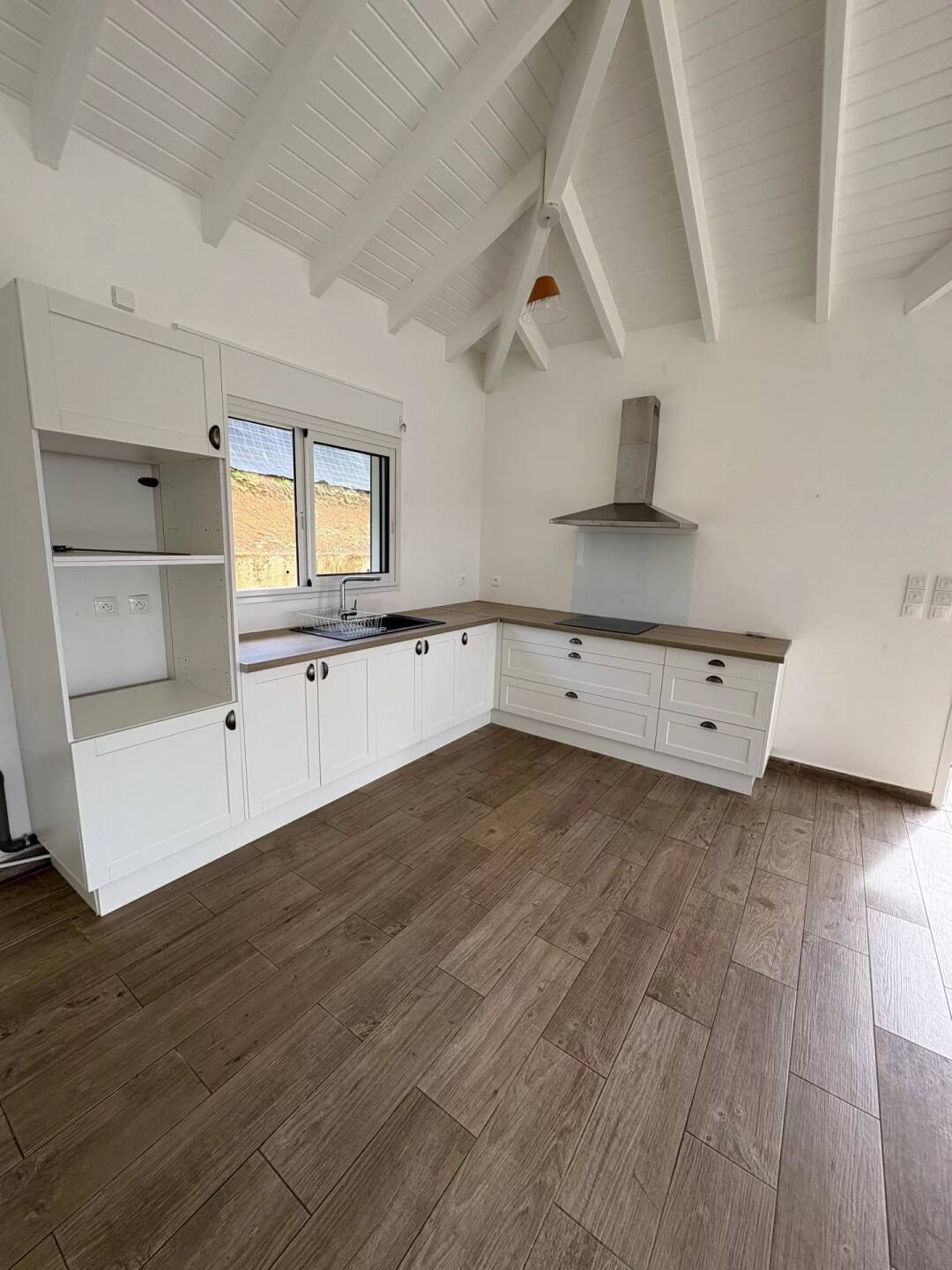 Maison à louer, 160m², PETIT BOURG