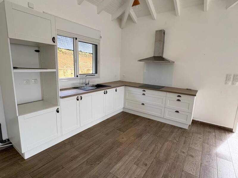 Maison à louer, 160m², PETIT BOURG