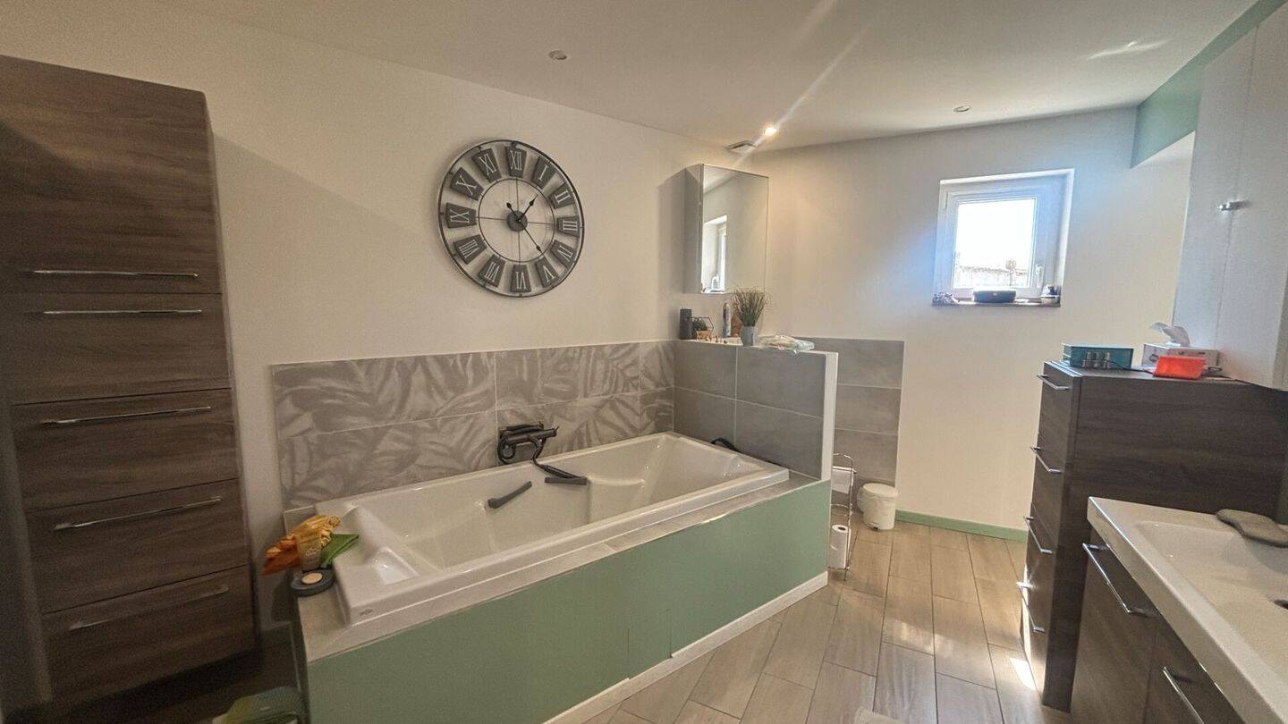 Maison à vendre, 100m², MARCILLY LA CAMPAGNE