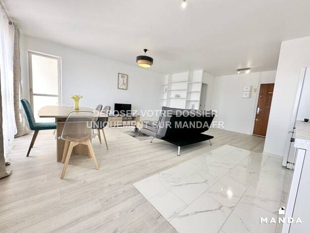 Appartement à louer 1 250 € 3 pièces 2 chambres 67 m² 11ème étage Bois Clary Boissy-Saint-Léger 94470