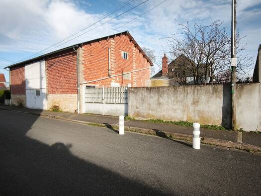 Entrepôt à vendre 84 000 € 150 m² d'espace de stockage République-Manutention Nevers 58000