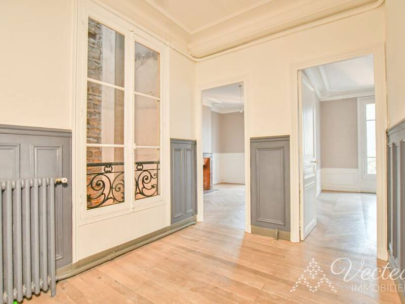 Maison à louer, 85m², PARIS 16E