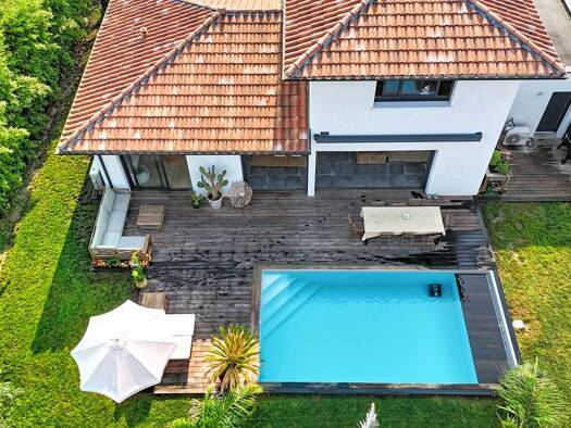 Maison à vendre 640 000 € 4 pièces 3 chambres 108 m² 554 m² de terrain Tosse 40230