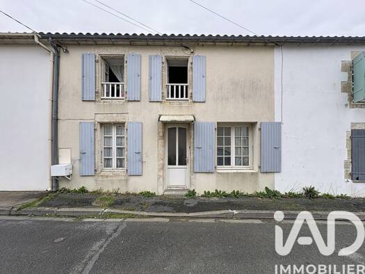 Maison à vendre 215 000 € 4 pièces 3 chambres 100 m² 562 m² de terrain Charron 17230