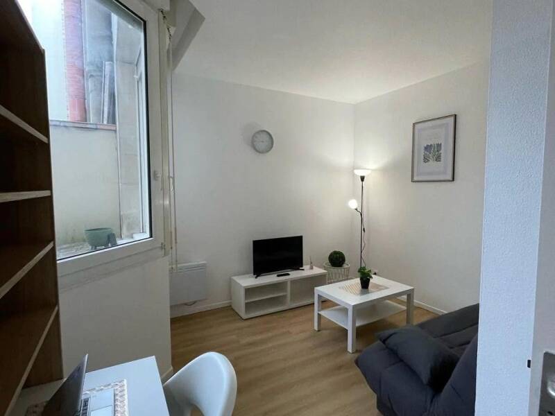 Maison à louer, 22m², ISSY LES MOULINEAUX