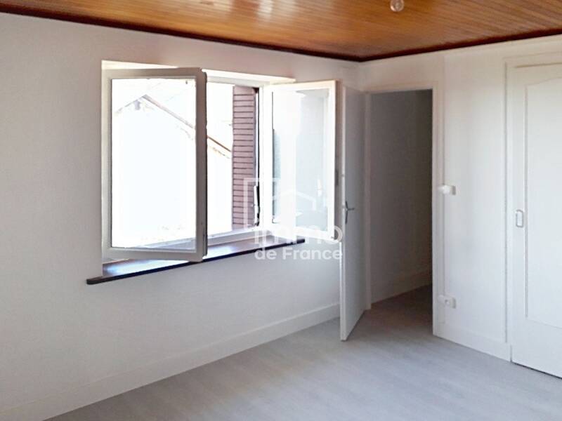 Maison à louer, 75m², MONTANGES