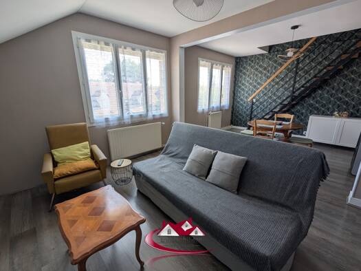 Duplex à vendre 257 500 € 4 pièces 3 chambres 72 m² RDC Maulette 78550