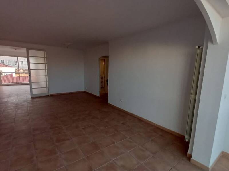 Maison à louer, 91m², MARSEILLE 7E