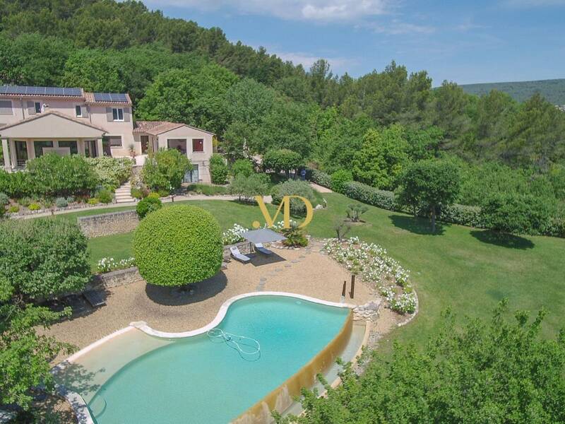 Maison à vendre, 280m², SAINT SATURNIN LES APT