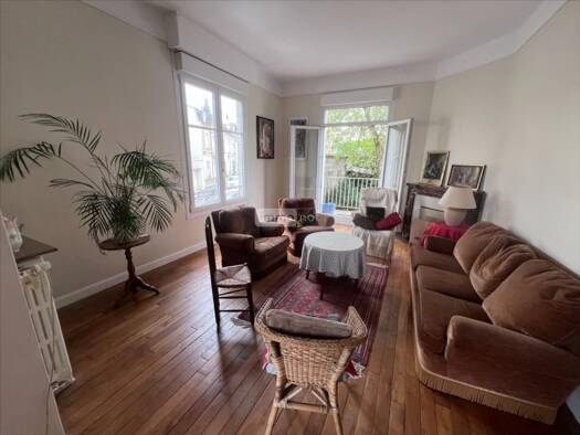 Maison à vendre 989 000 € 14 pièces 4 chambres 390 m² Centre Ville Reims 51100