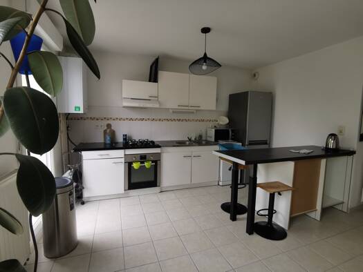 Appartement à louer 779 € 2 pièces 1 chambre 48,7 m² RDC Hôpitaux-Facultés Montpellier 34080