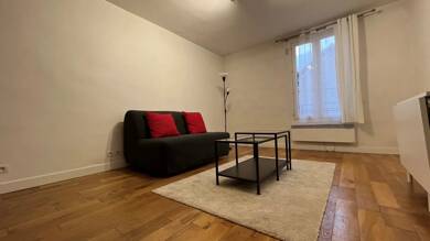 Appartement à louer 845 € 2 pièces 1 chambre 38,5 m² Chantilly 60500
