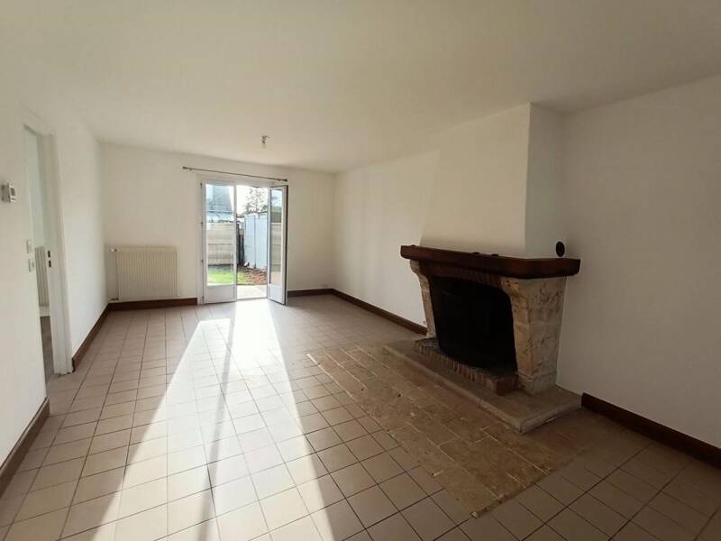 Maison à louer, 87m², SAINT AY