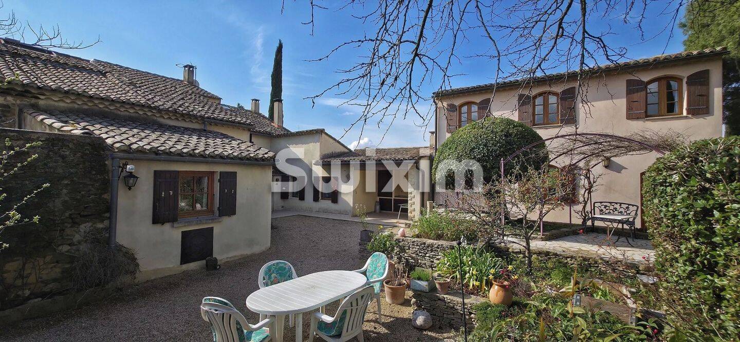 Maison à vendre, 200m², SUZE LA ROUSSE