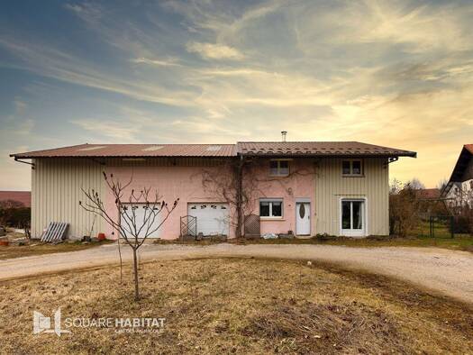 Maison à vendre 325 000 € 6 pièces 5 chambres 150 m² 2 052 m² de terrain La Chenalotte 25500