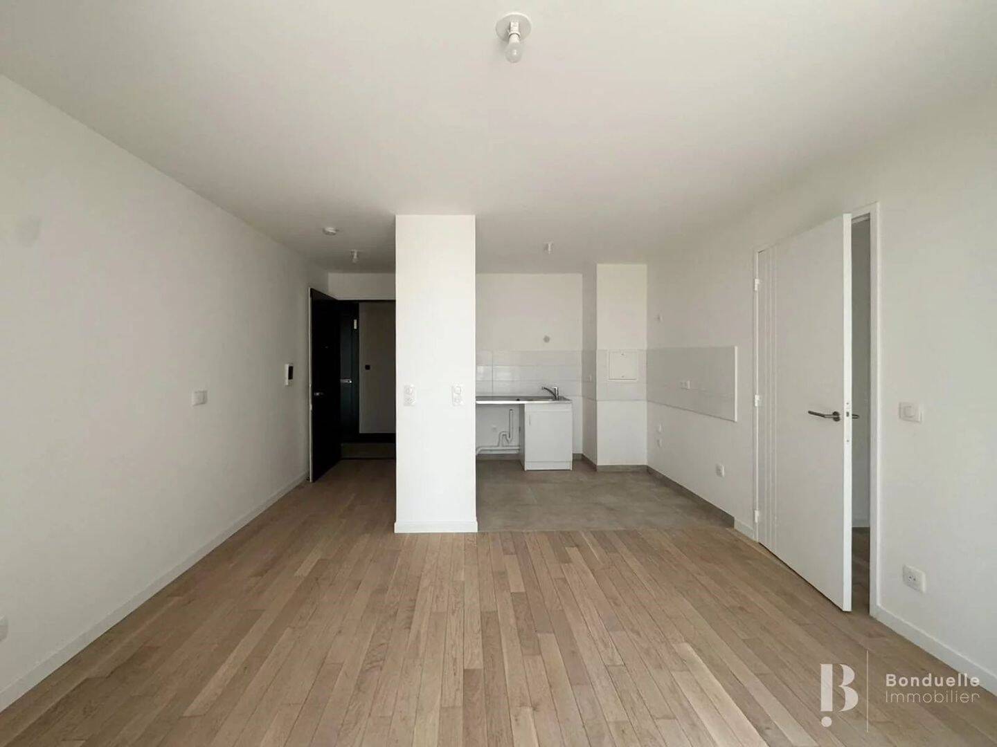 Maison à louer, 41m², COURBEVOIE