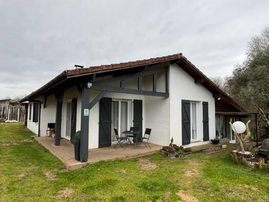 Maison à vendre 370 000 € 4 pièces 3 chambres 105 m² 613 m² de terrain Saint-Paul-en-Born 40200