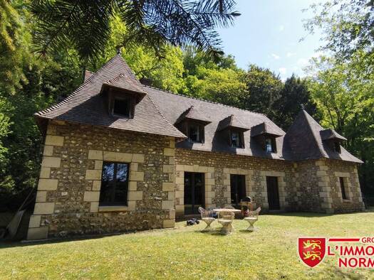 Maison à vendre 520 000 € 7 pièces 4 chambres 220 m² Acquigny 27400