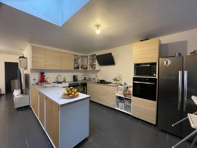 Maison de plain-pied à vendre 190 000 € 3 pièces 2 chambres 73 m² Lille Sud Lille 59000