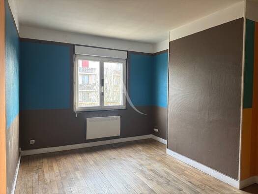 Appartement à louer 380 € 1 pièce 30 m² Étage 2/2 Romorantin-Lanthenay 41200
