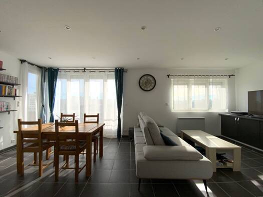 Appartement à vendre 97 000 € 2 pièces 1 chambre 61 m² Étage 4/4 Saint Martin Troyes 10000