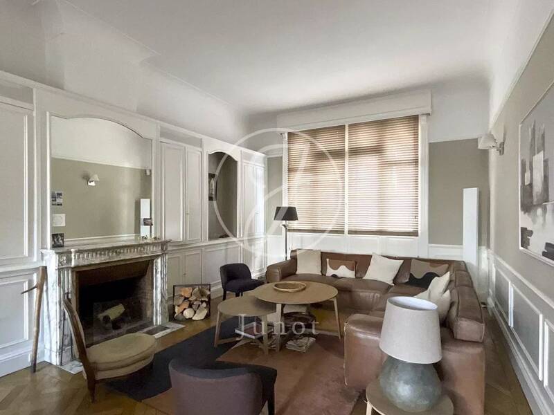 Maison à vendre, 375m², CROIX