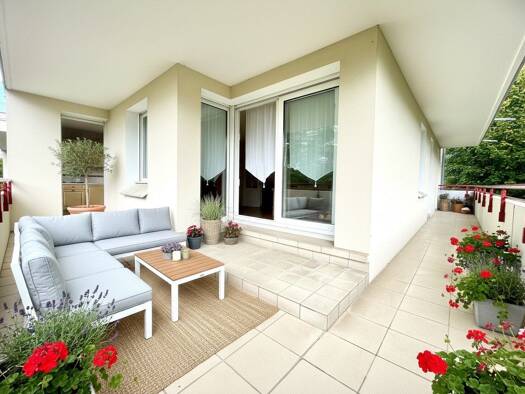Appartement à vendre 255 000 € 4 pièces 2 chambres 112 m² RDC Centre Margny-lès-Compiègne 60280