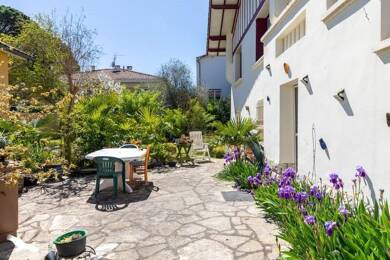 Maison à vendre 279 000 € 8 pièces 5 chambres 160 m² 700 m² de terrain Ouest Agen 47000