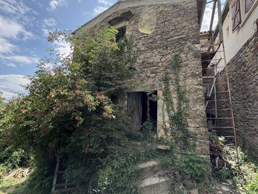 Maison à vendre 86 000 € 4 pièces 1 chambre 85 m² 500 m² de terrain Vesseaux 07200