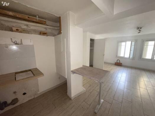 Appartement à vendre 55 000 € 1 pièce 25,3 m² 1er étage Marseille 4ème arrondissement 13004