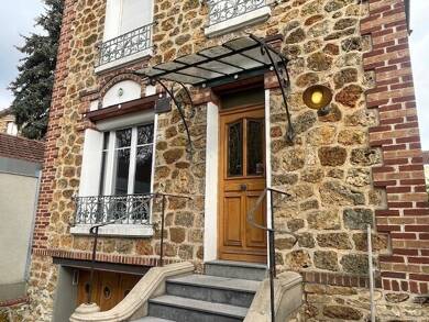 Maison à vendre 599 000 € 6 pièces 4 chambres 127 m² 240 m² de terrain Petit Lac-Plaine Gavinot Soisy-sous-Montmorency 95230