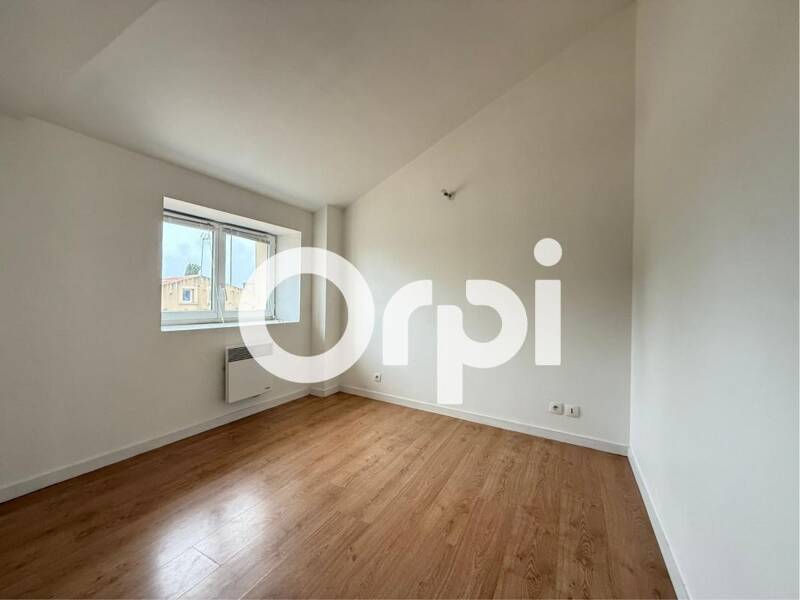 Maison à louer, 62m², MURON