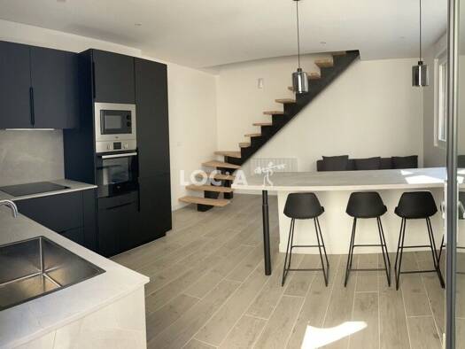 Duplex à louer 750 € 2 pièces 1 chambre 35 m² RDC/1 Dijon 21000