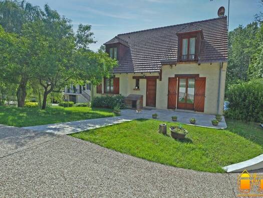 Pavillon à vendre 362 000 € 5 pièces 4 chambres 116 m² 1 520 m² de terrain Saclas 91690