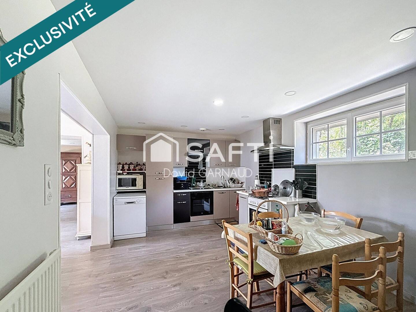 Maison à vendre, 137m², ROULLET SAINT ESTEPHE