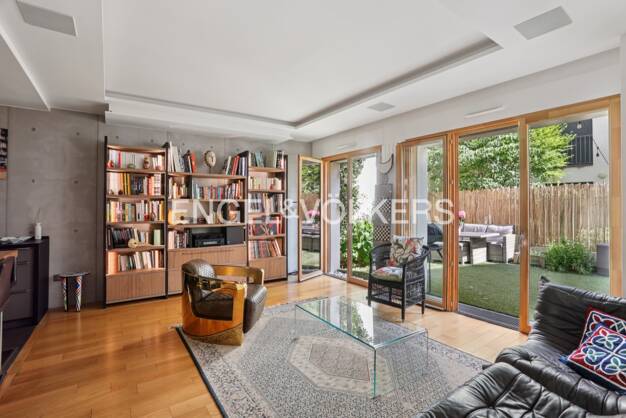 Duplex à louer 5 200 € 5 pièces 4 chambres 111 m² RDC/1 Citroën-Boucicaut Paris 15ème 75015