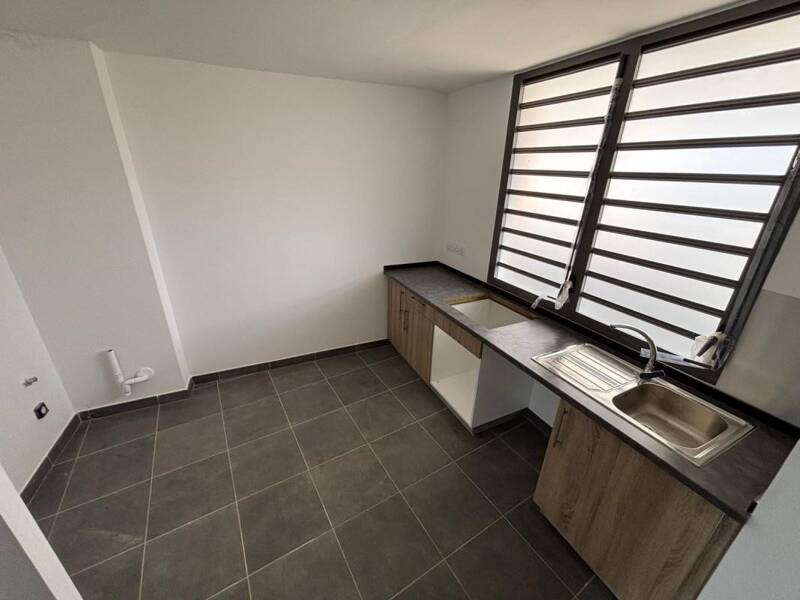 Maison à louer, 66m², REMIRE MONTJOLY