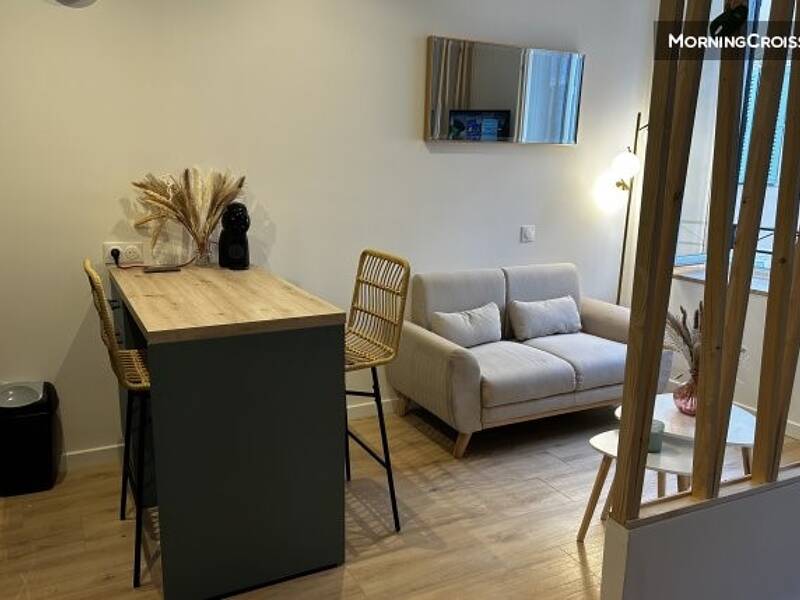 Maison à louer, 25m², VALLAURIS