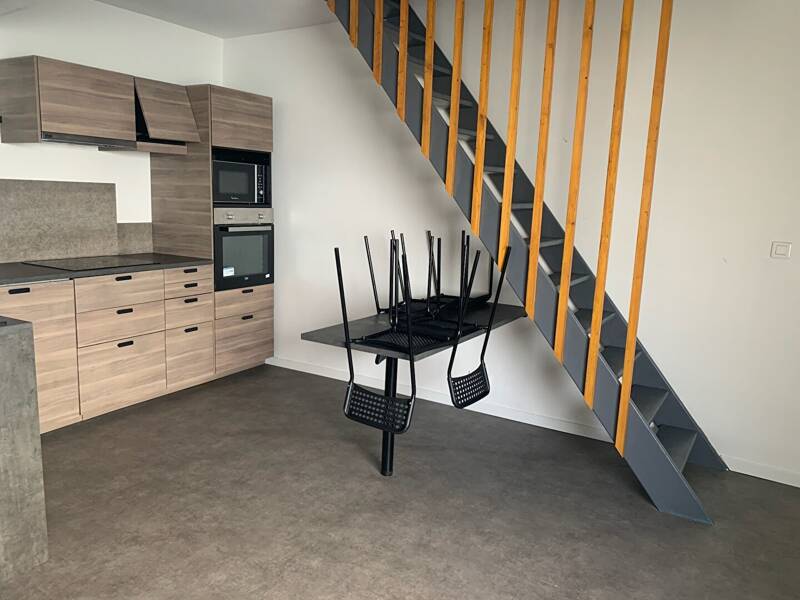 Maison à louer, 60m², RILLIEUX LA PAPE