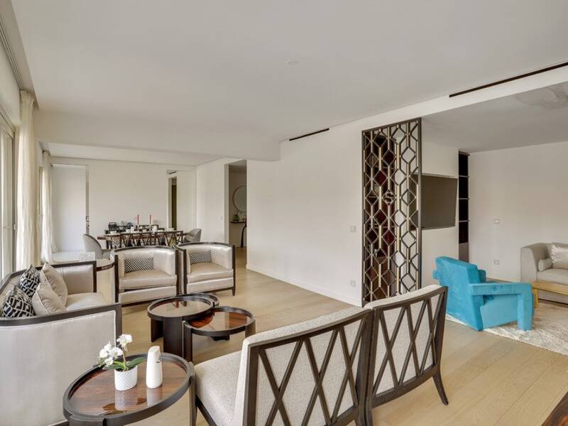 Maison à louer, 180m², PARIS 7E